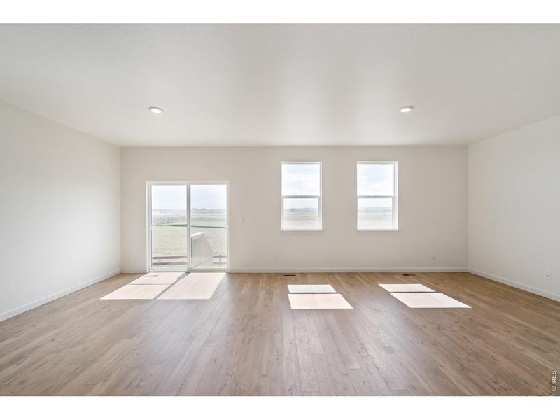 Spacious, unfurnished interior of a new home in Westgate, Greeley (Image 18).