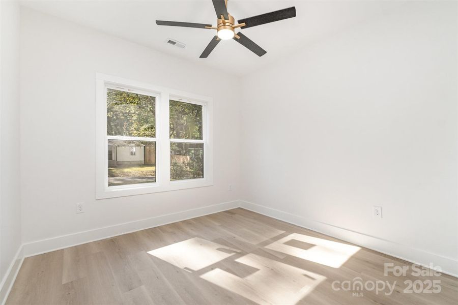 Spacious, unfurnished interior of a new home in , Gastonia (Image 18).