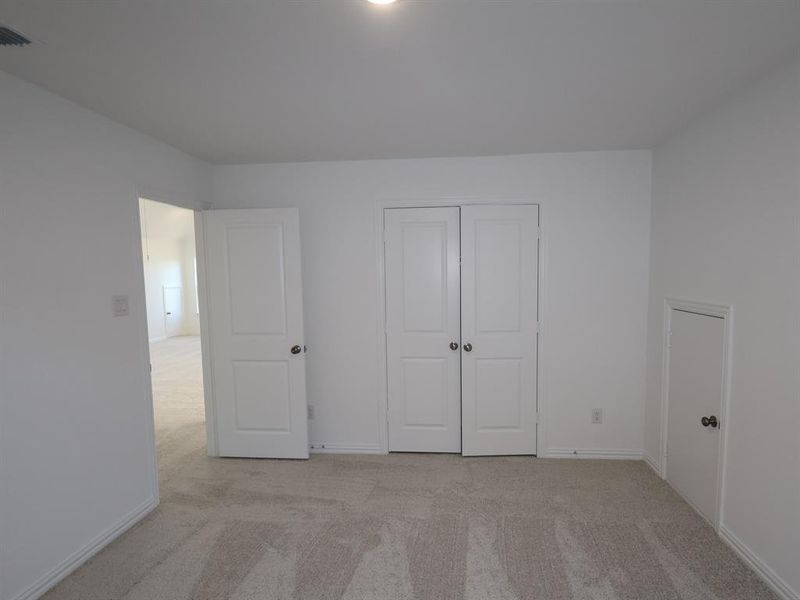 Spacious, unfurnished interior of a new home in Vintage Village, Argyle (Image 21).