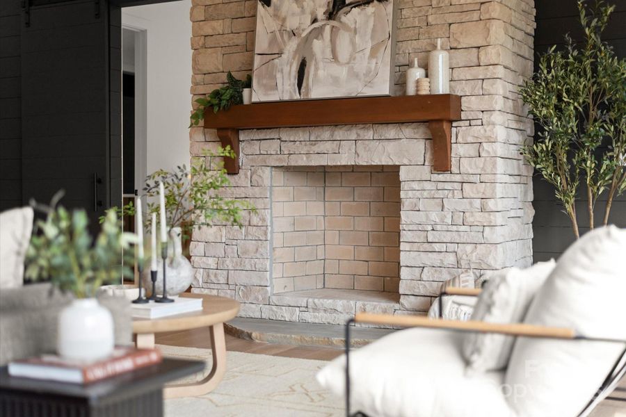 Image 47 of a home in .