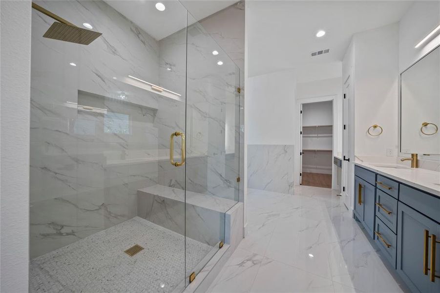 Furnished interior view inside a new home in , Dallas (Image 15). Furnished interior view inside a new home in , Dallas (Image 15).