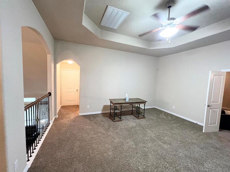 Image 29 of a home in .