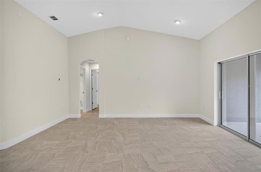 Spacious, unfurnished interior of a new home in , Palm Coast (Image 30).