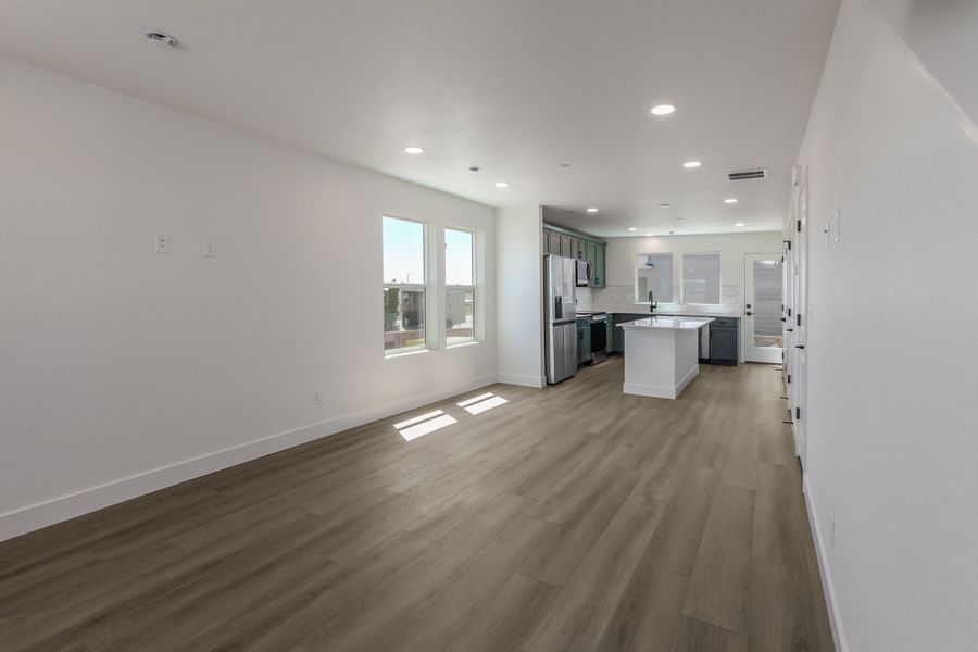 Spacious, unfurnished interior of a new home in Bloom, Fort Collins (Image 26). Spacious, unfurnished interior of a new home in Bloom, Fort Collins (Image 26).