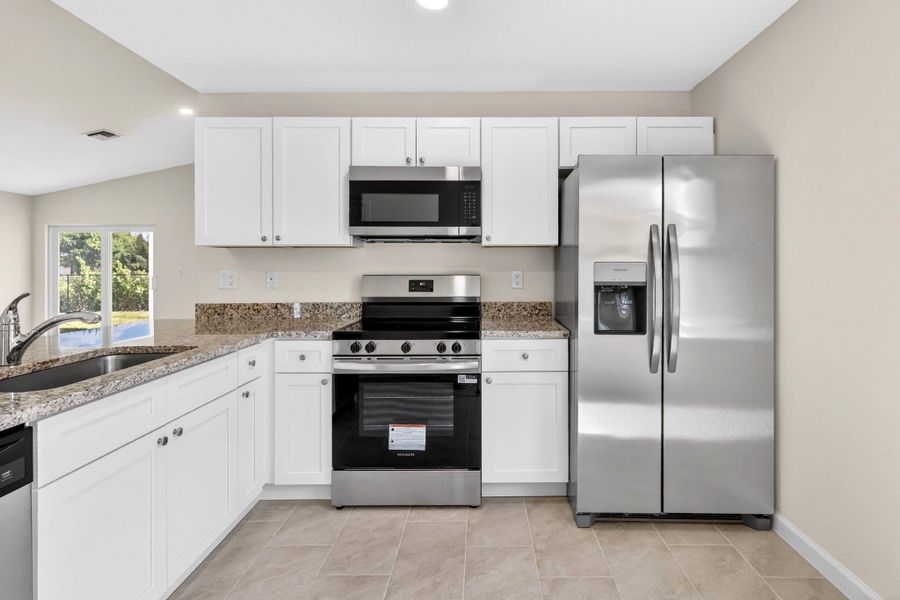 134 KITCHEN 6