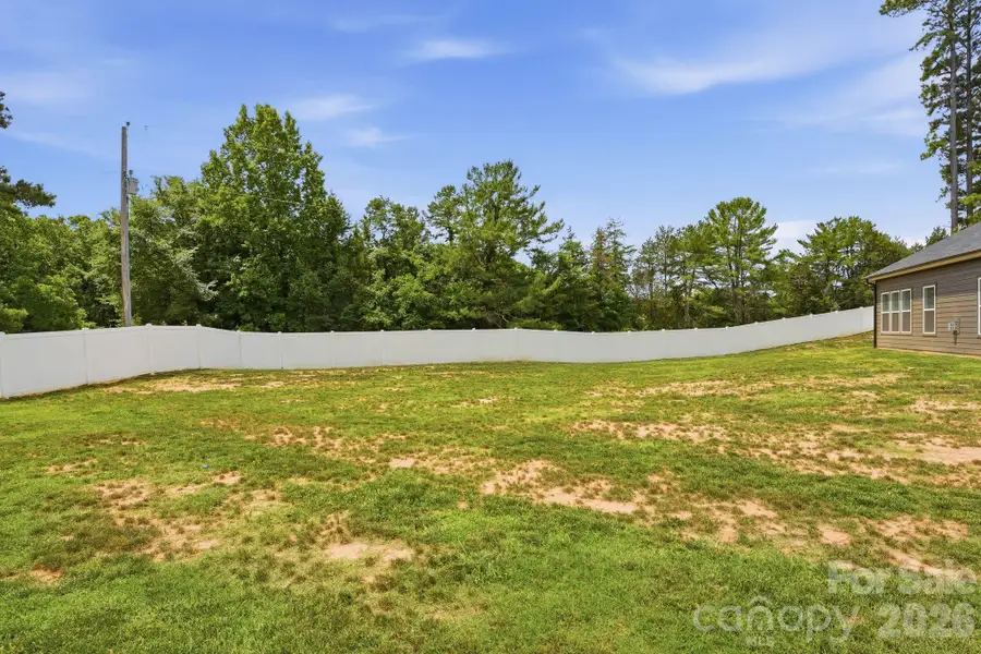 Natural landscape and outdoor views near  in Mooresville (Image 41).