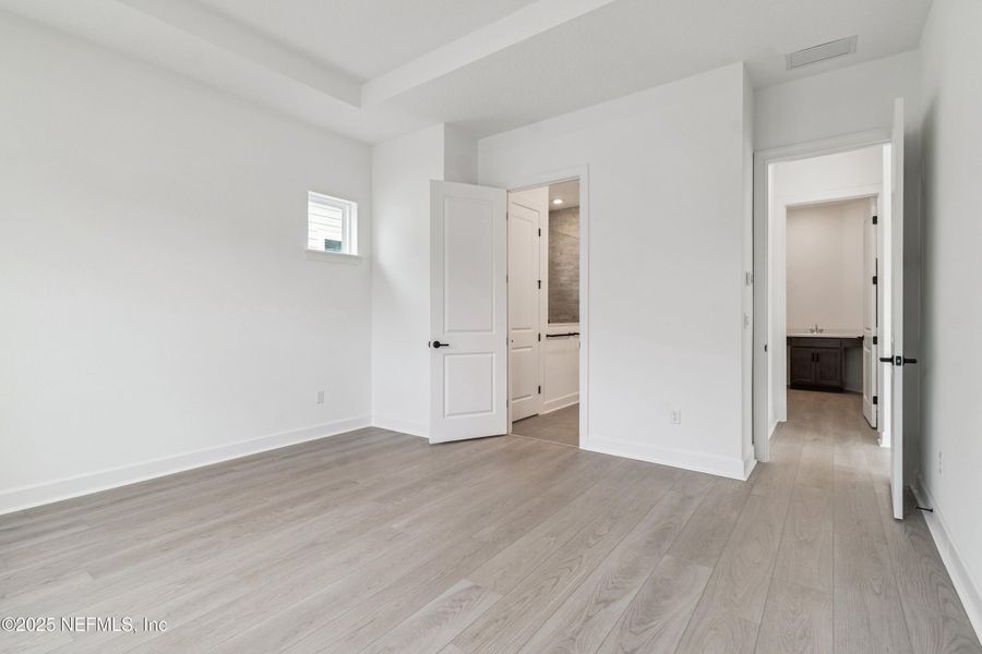 Spacious, unfurnished interior of a new home in Seabrook Village 40' Front Entry, Ponte Vedra (Image 14).