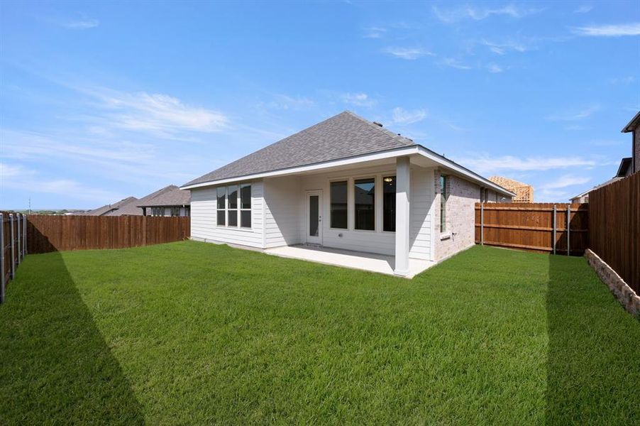 6921 Freight Train- Back-1