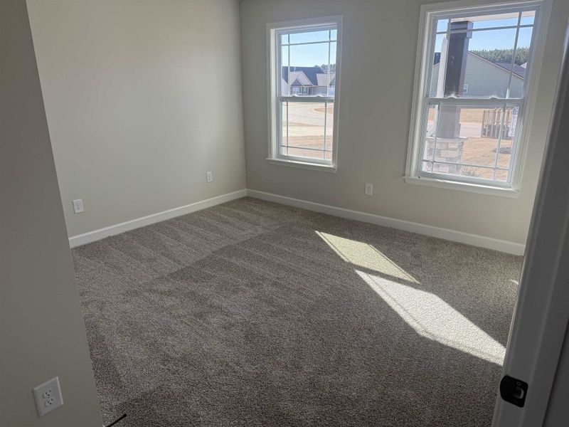 Spacious, unfurnished interior of a new home in Mills Gin, Campobello (Image 10).