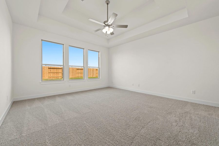 Representative image. Features, specifications, selections and colors may vary.