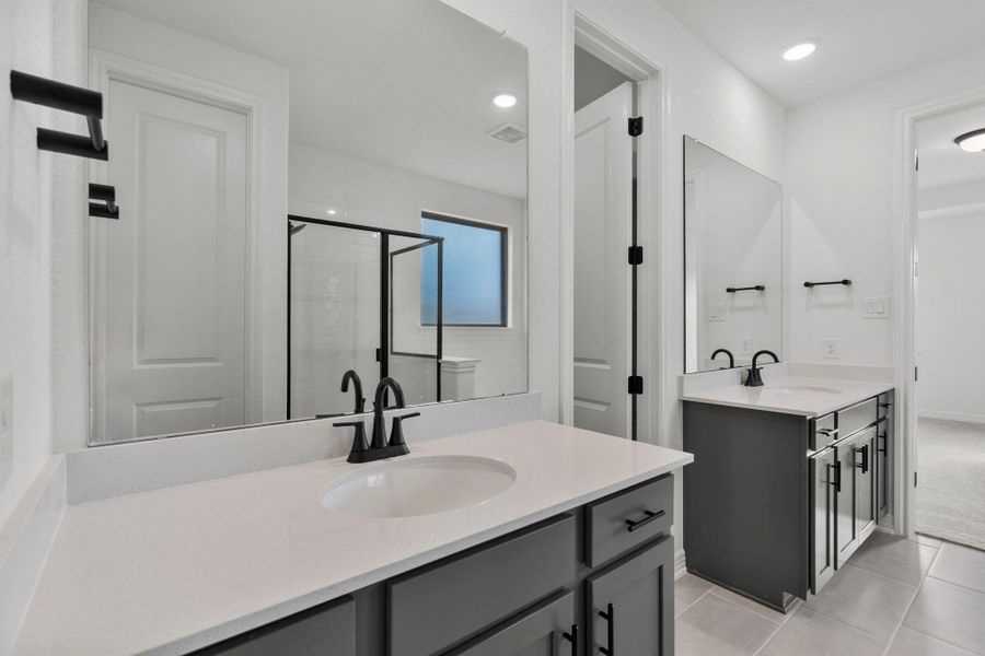 Note: Sample product photo. Actual exterior and interior selections may vary by homesite. Photo may be virtually staged Note: Sample product photo. Actual exterior and interior selections may vary by homesite. Photo may be virtually staged