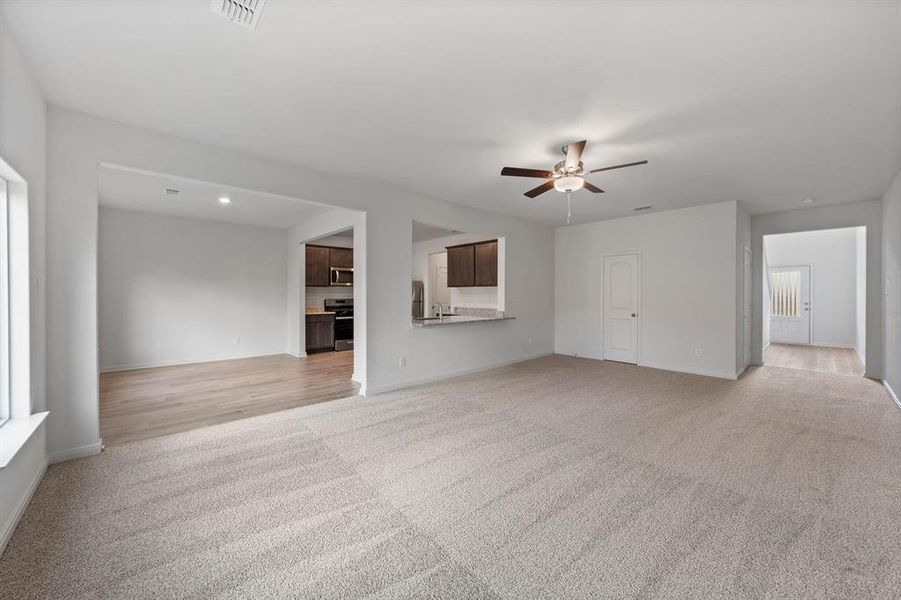 Spacious, unfurnished interior of a new home in Big Sky Estates, Ponder (Image 4).
