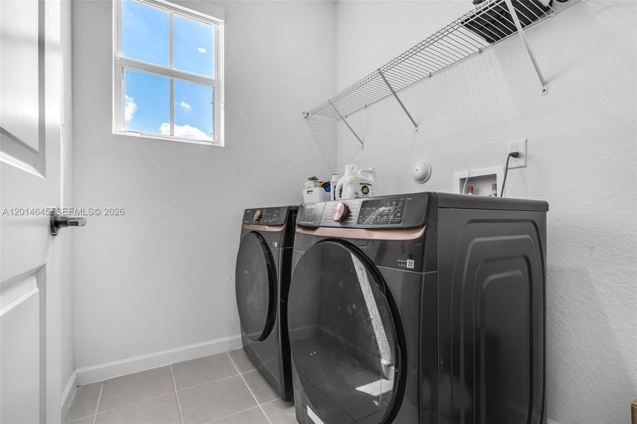Close-up of interior finishes inside a home in , Miami (Image 20).