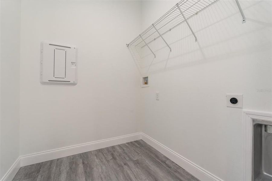 Spacious, unfurnished interior of a new home in , Palm Bay (Image 35). Spacious, unfurnished interior of a new home in , Palm Bay (Image 35).