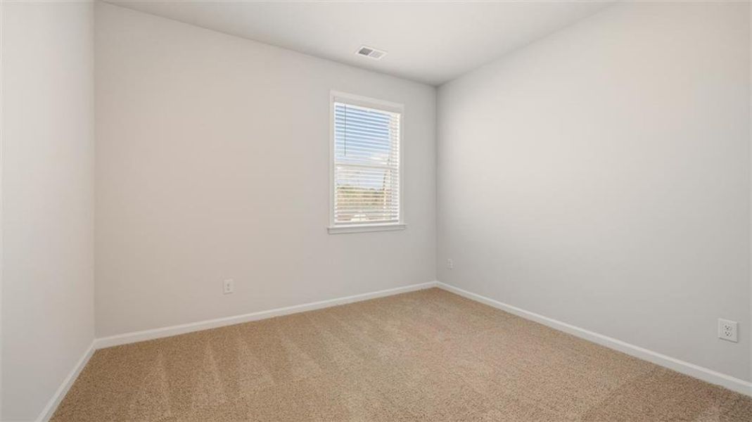 Spacious, unfurnished interior of a new home in Teamon Pointe, Griffin (Image 32).
