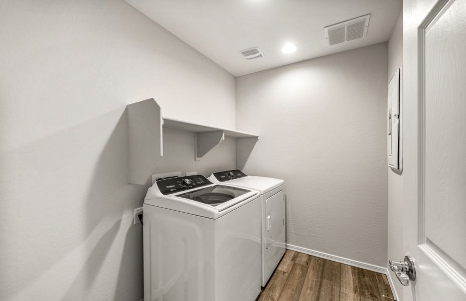Close-up of interior finishes inside a home in Visara, Surprise (Image 14).