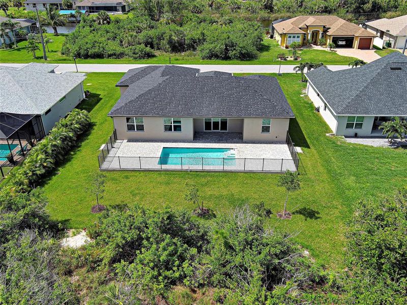 Exterior details and patio area of a home in , Port Charlotte (Image 28).