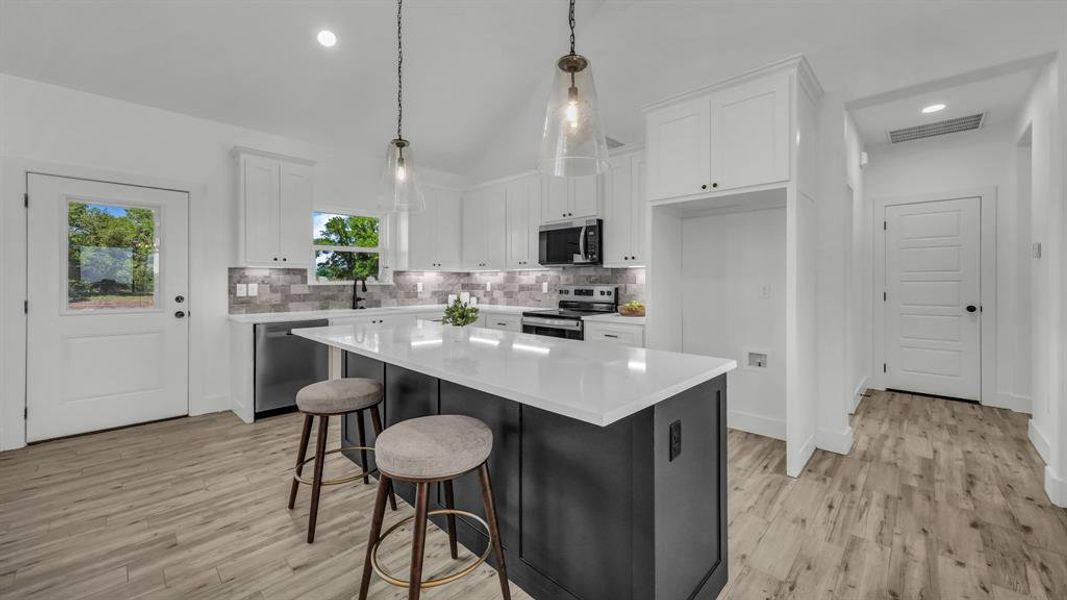 Furnished interior view inside a new home in , Weatherford (Image 13).