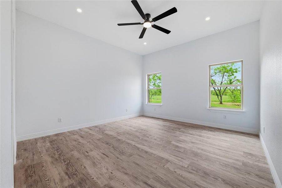 Spacious, unfurnished interior of a new home in , Corsicana (Image 21).