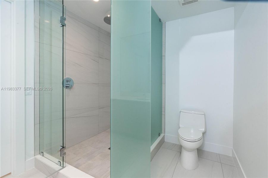 Furnished interior view inside a new home in Selene Oceanfront Residences, Fort Lauderdale (Image 9).