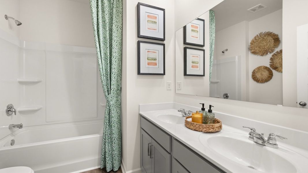 Representative furnished interior of a home built from the Denton by D.R. Horton in Kingston Ranch at Lake Oconee, Buckhead (Image 23). Representative furnished interior of a home built from the Denton by D.R. Horton in Kingston Ranch at Lake Oconee, Buckhead (Image 23).