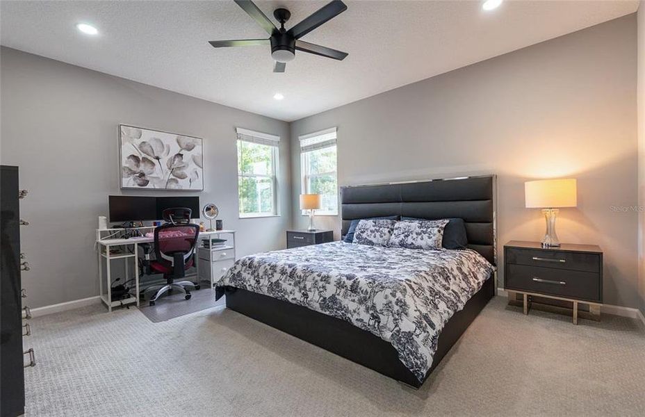 Furnished interior view inside a new home in , St. Cloud (Image 30).