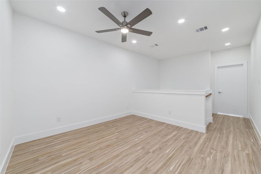 LOFT / Flex Space Area