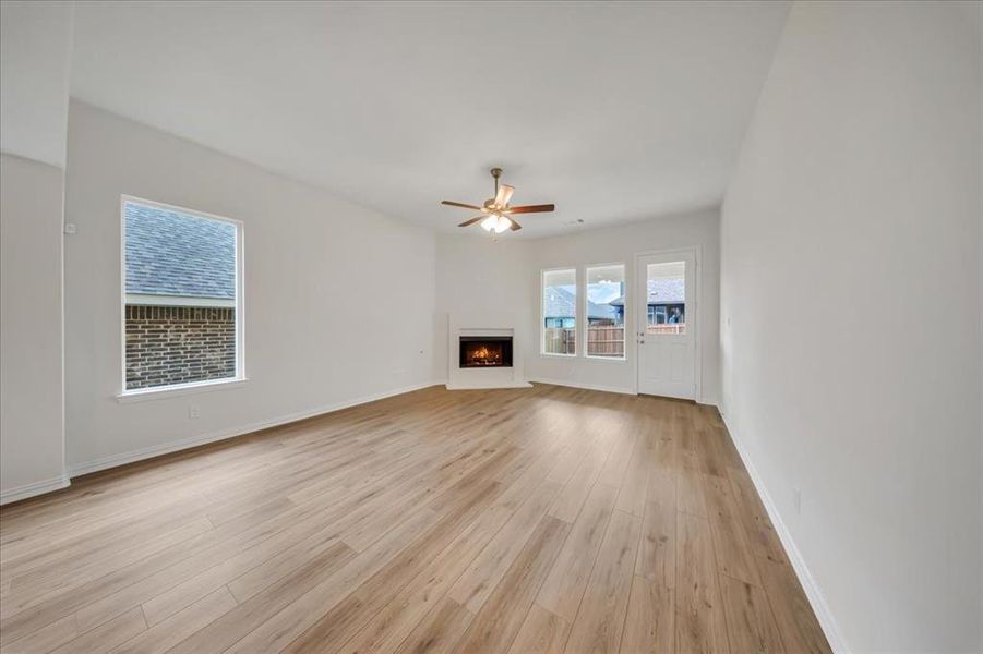 Spacious, unfurnished interior of a new home in Liberty Pointe, Gainesville (Image 26).