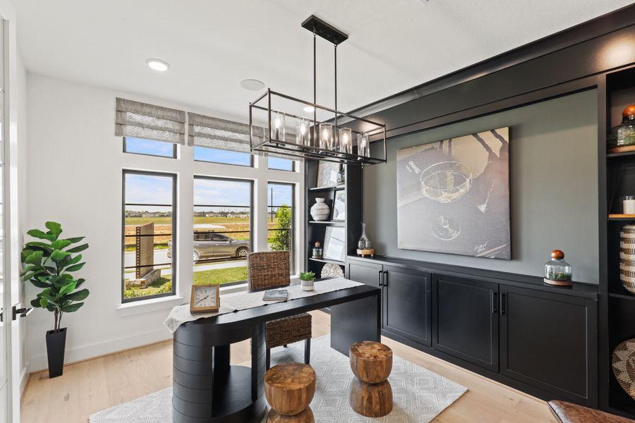 Furnished interior view inside a new home in Harvest Green 50', Richmond (Image 26).