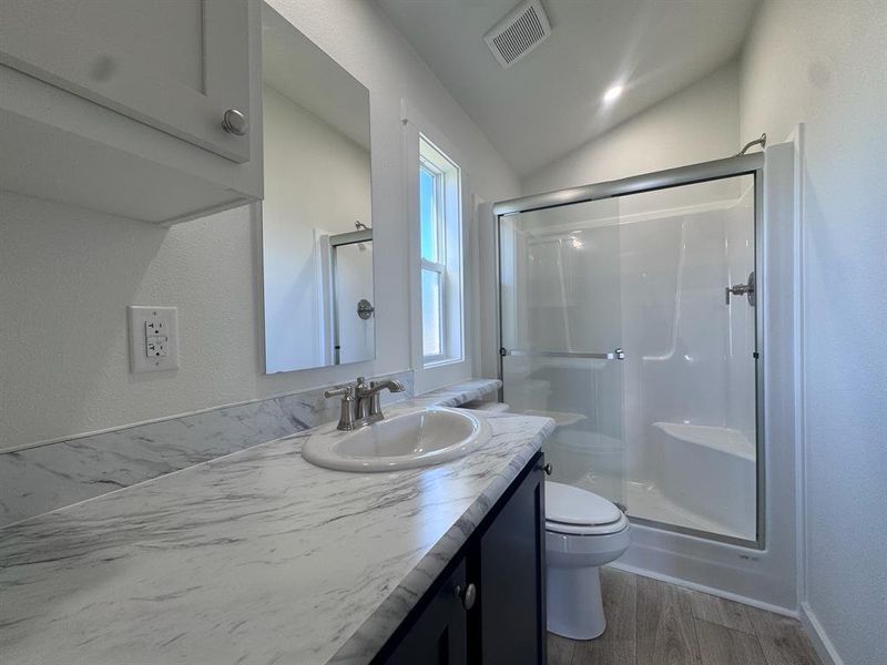 Furnished interior view inside a new home in , Eastland (Image 6).