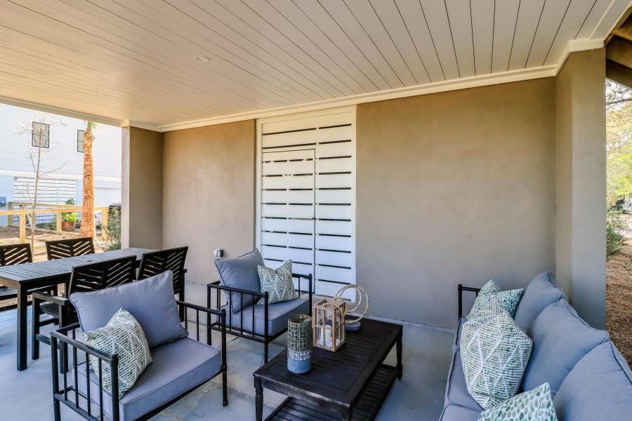 Exterior details and patio area of a home in The Preserve at Pennys Creek, Johns Island (Image 3).