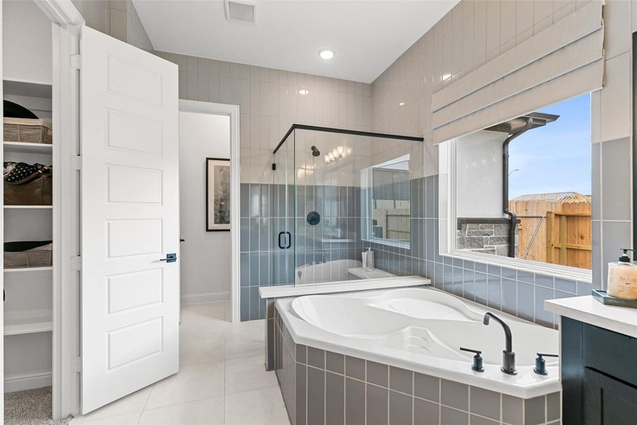 Furnished interior view inside a new home in Beamer Villas, Friendswood (Image 39).