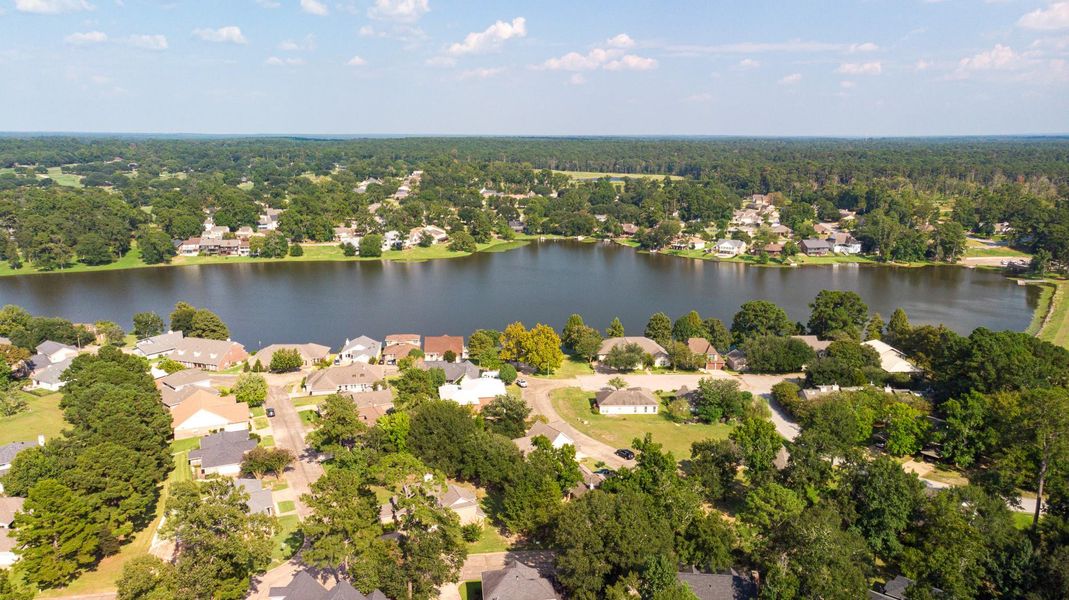 Image 27 of a home in . Image 27 of a home in .