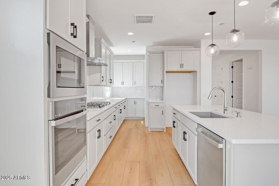 Mesquite Lot 168 (22)