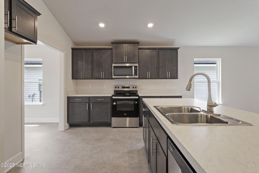 Furnished interior view inside a new home in Summerglen, Jacksonville (Image 5).