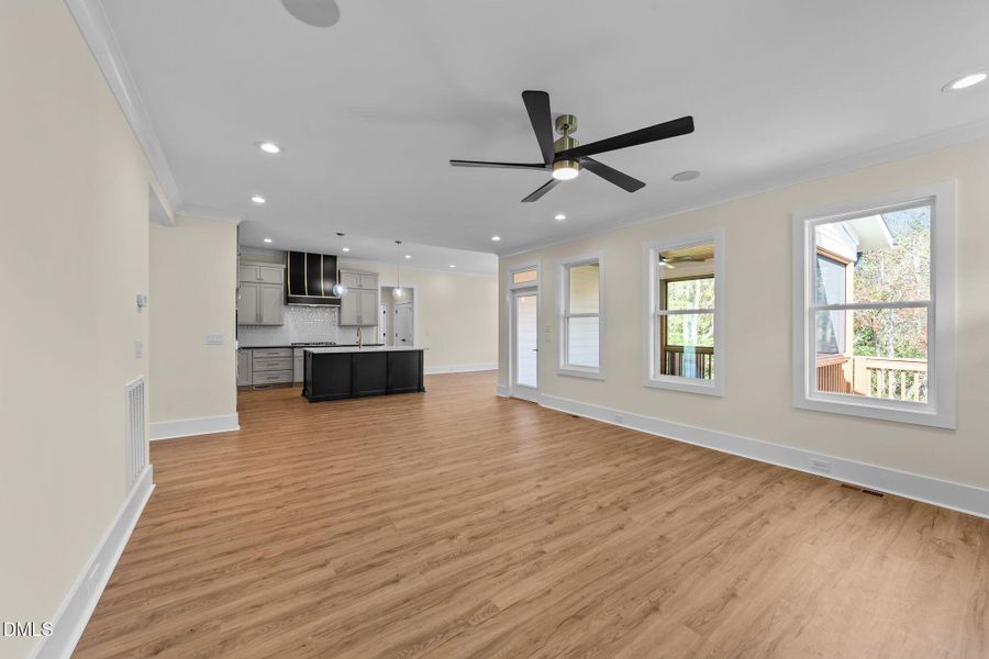 34-web-or-mls-VB4A8082