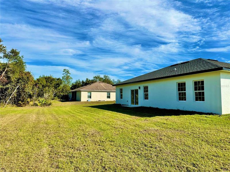 Exterior details and patio area of a home in , Ocala (Image 17).