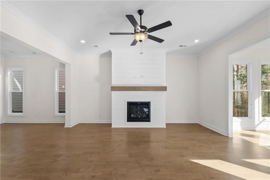 Spacious, unfurnished interior of a new home in Aberdeen, Hoschton (Image 32).