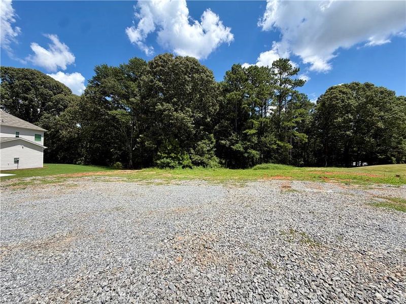 Natural landscape and outdoor views near Enclave at Little Ridge in Acworth (Image 38). Natural landscape and outdoor views near Enclave at Little Ridge in Acworth (Image 38).