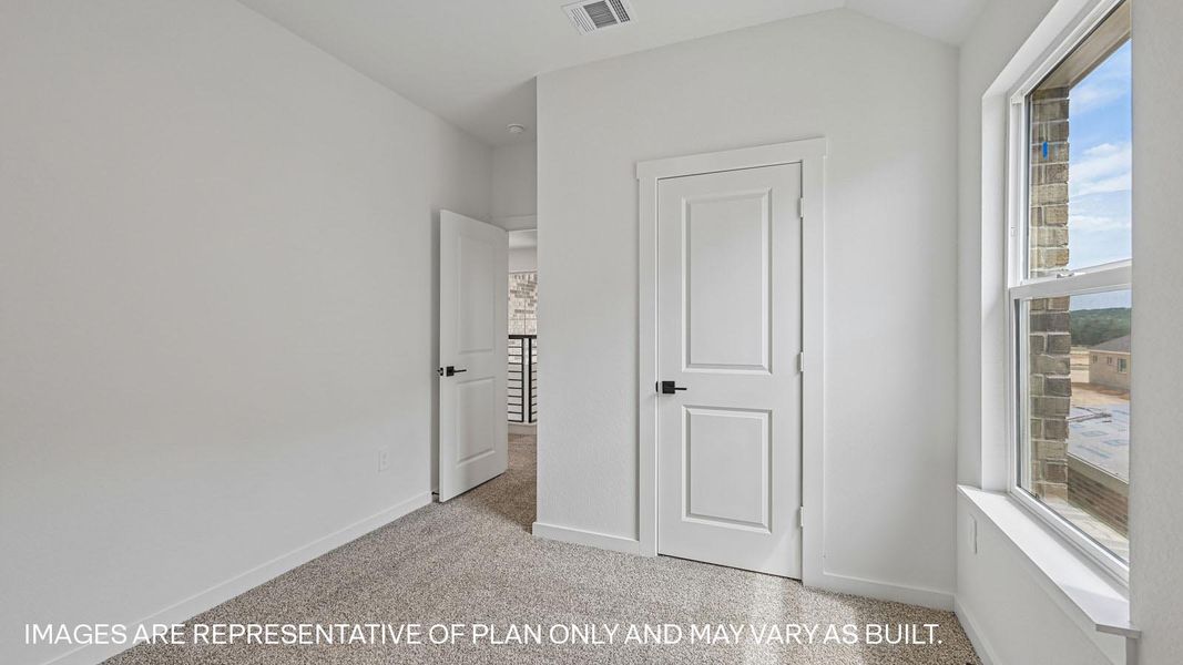Representative unfurnished interior of a home built from the The Keller by D.R. Horton in The Enclave at Bar W Ranch, Leander (Image 33).