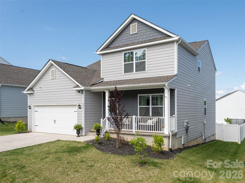 Welcome to 596 Country Oak! Welcome to 596 Country Oak!