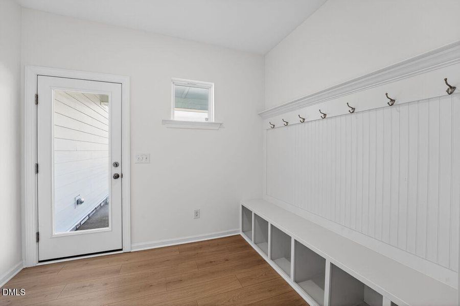 hj-nc-raleigh-silverstone-terraces-savan