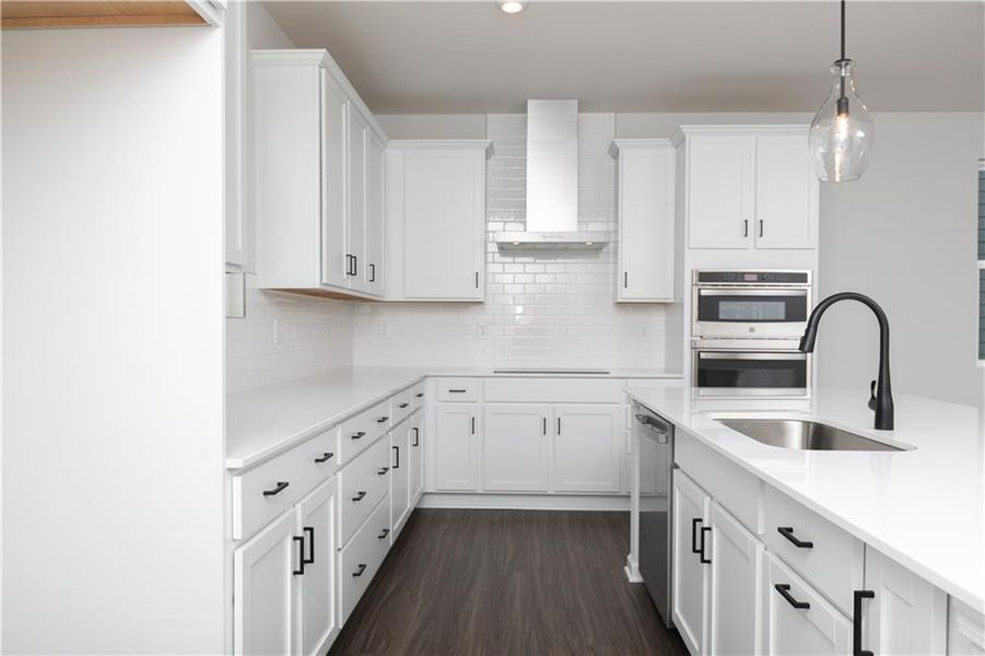 Furnished interior view inside a new home in Madison at Buice Lake, Acworth (Image 4). Furnished interior view inside a new home in Madison at Buice Lake, Acworth (Image 4).