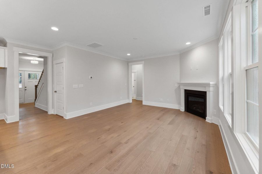 16-web-or-mls-DSC09941 16-web-or-mls-DSC09941
