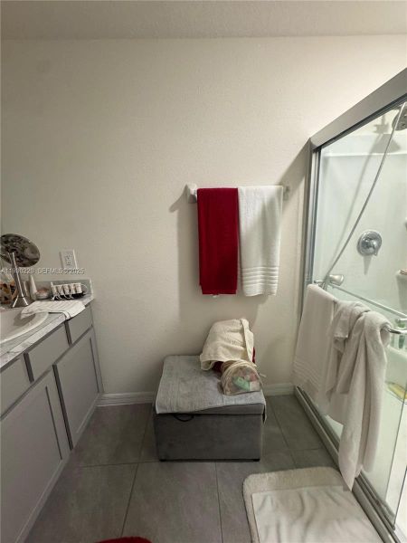 Furnished interior view inside a new home in Autumn Glen, Belleview (Image 4).