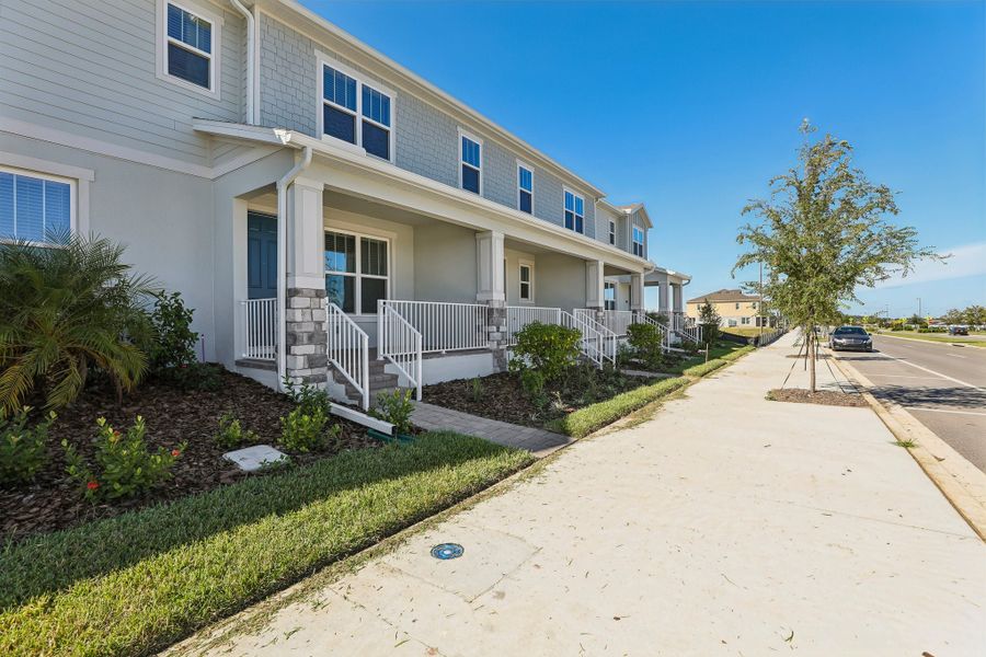 New Home in Winter Garden, FL.  - Slide 3