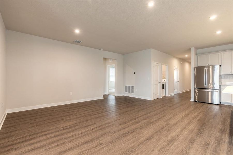 Spacious, unfurnished interior of a new home in The Palms at Venetian Bay, New Smyrna Beach (Image 18). Spacious, unfurnished interior of a new home in The Palms at Venetian Bay, New Smyrna Beach (Image 18).