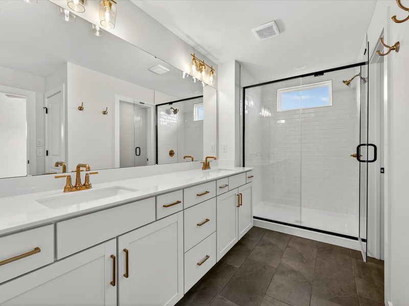 Owner's Bath