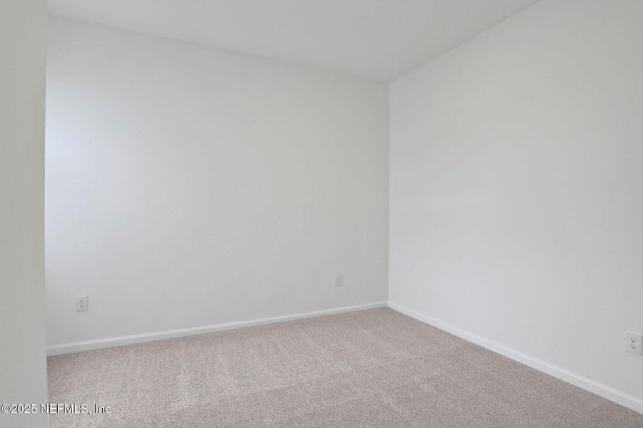 Spacious, unfurnished interior of a new home in Silver Landing at SilverLeaf, St. Augustine (Image 22).