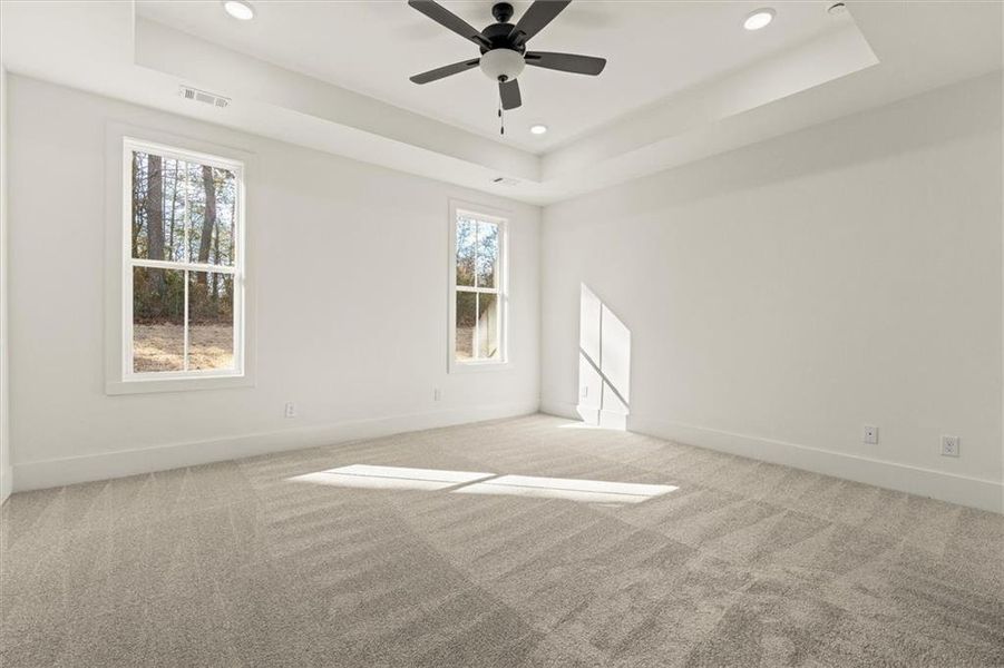 Spacious, unfurnished interior of a new home in , Carrollton (Image 20). Spacious, unfurnished interior of a new home in , Carrollton (Image 20).